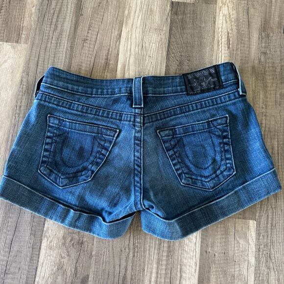 TRUE RELIGION Jeans JESS Rolled Up Vintage Blue Denim Shorts Size 28 USA Made - Picture 2 of 11